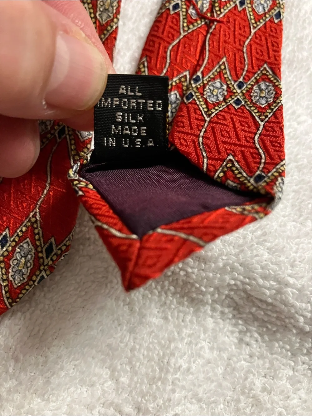 Mara by Countess Mara  Red Patterned Silk Tie
